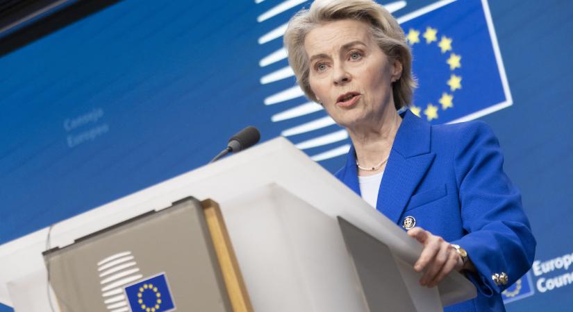 Az Európai Parlament betiltaná a közösségi média használatát a 16 év alattiaknak