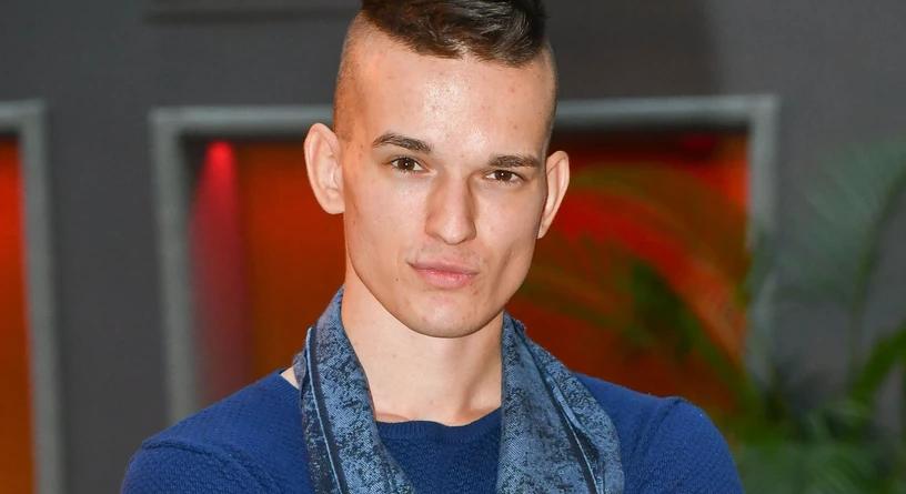 Házasságszédelgők után nyomoz Rékasi Károly fia