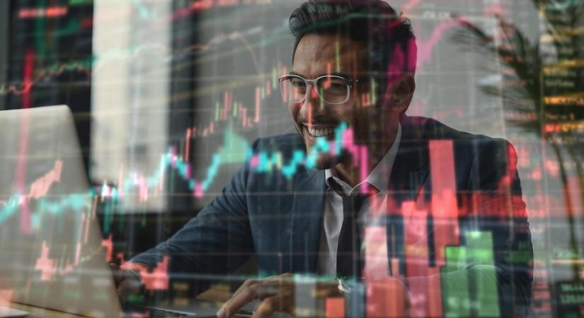 PwC Digitális Pénzügyi Körkép 2025: látványos a digitális fordulat a hazai pénzforgalomban, új mércét állítanak a neobankok