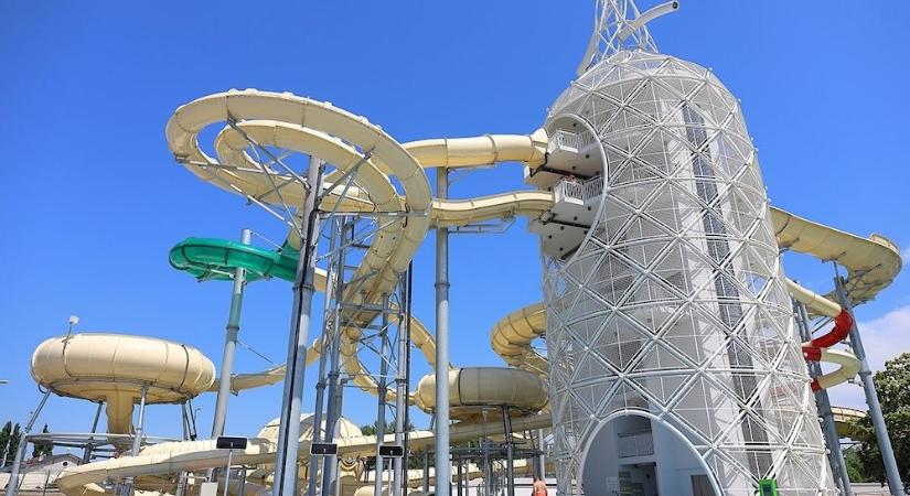 A polgármester vállalta, hogy a január végi határidőre tető alá hozzák a győri Rába Quelle új közbeszerzésének kiírását