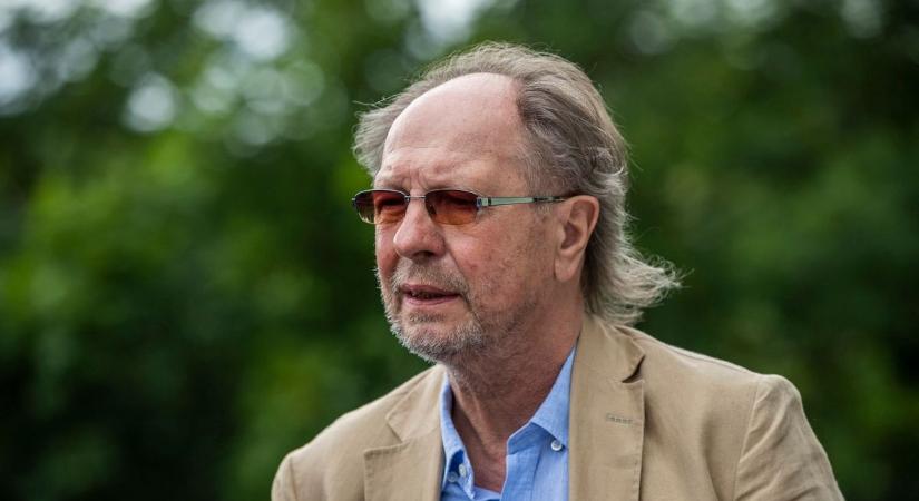 Öt éve hunyt el Balázs Fecó – Megható, amit most a sírjánál találtak!