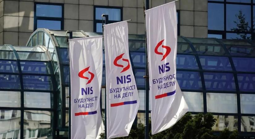 Jöhet a MOL erőpróbája: üzemanyaghiányt kell enyhíteni, sorsdöntő magyar-szerb találkozó zajlik