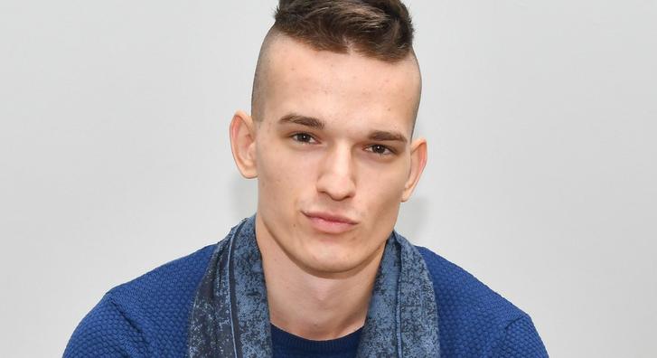 Rékasi Károly fia, Rékasi Zsigmond magánnyomozó irodát nyitott, csapatával sorra leplezik le a titkokat