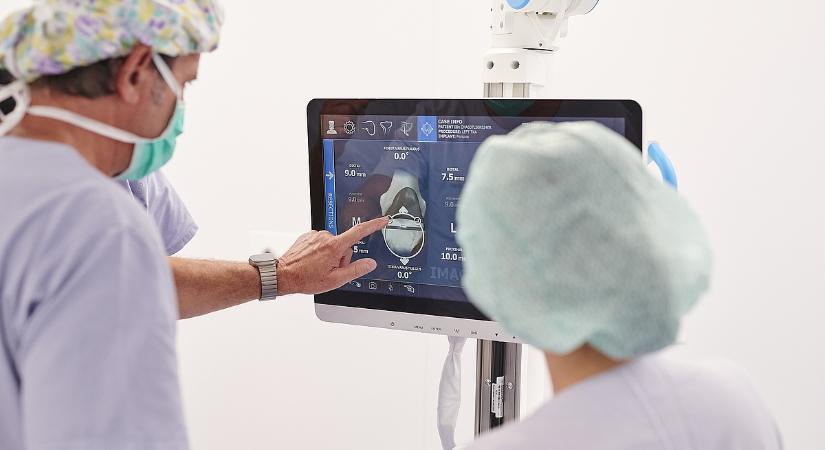 Futótűzként terjed az eljárás – Jó hírt kaptak a csípőprotézisre várók