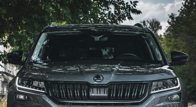 Ijesztő dolog történt a felvidéki politikussal, brutális füstben állt félre az autópályán