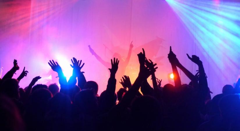 Növeli a halál kockázatát, ha az ember híres énekes