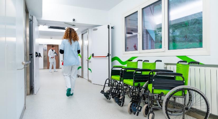 Itt a rendőrség rendkívüli közleménye a budapesti kórházból eltűnt fiatal nőről