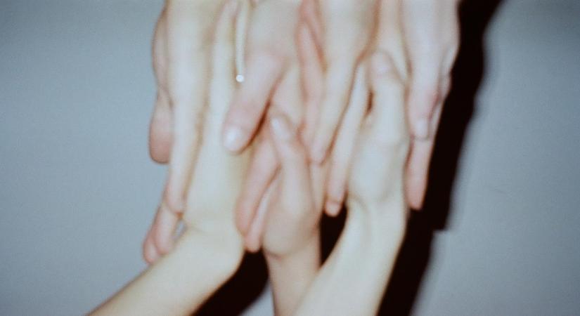 Hogy lehet megmutatni Felső-Szilézia szénbányászati múltját és Debrecen geotermikus energiáját egy kiállításban?