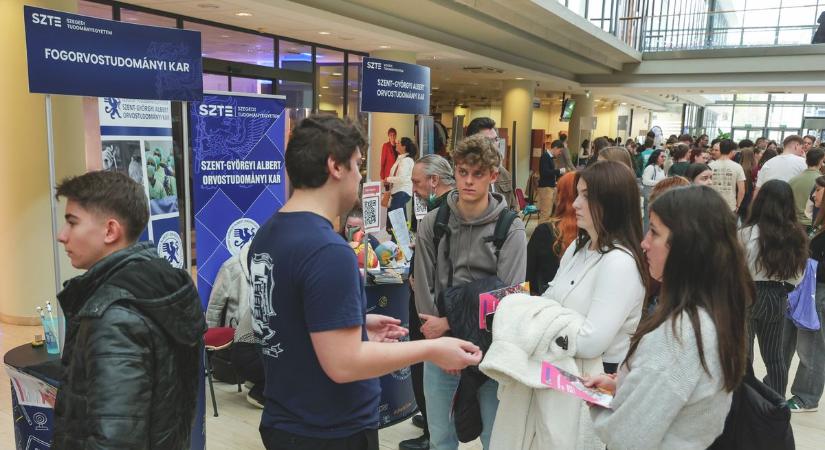 Igazi bulihangulat uralkodott a Szegedi Tudományegyetem nyílt napján