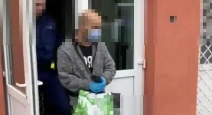 Soha nem szabadulhat a férfi, aki négy gyermeke előtt mészárolta le a volt párját, a haldokló nő kérésére a gyerekek kiugrottak az ablakon