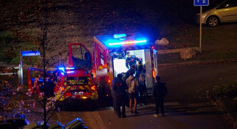 Szörnyű: meghalt a kétéves kislány - a szülők maguk próbálták ellátni a súlyos égési sérüléseit