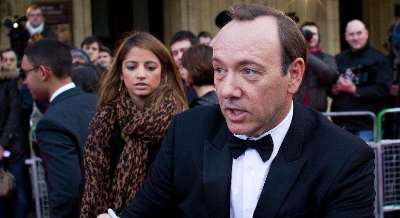 Kevin Spacey-t mg hrom frfi perelte be szexulis zaklats miatt