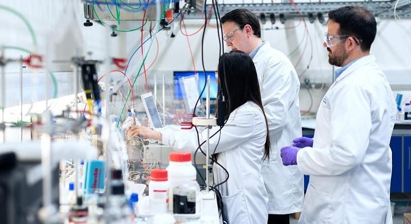 KF támogatás és adókedvezmény: együtt is működik