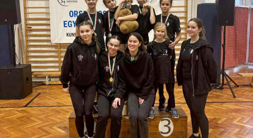 Profik között is helytállnak a nagyatádi kötélugrók