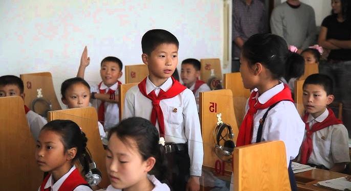 Észak-Korea bevezeti a kötelező orosz nyelvet a negyedik osztálytól