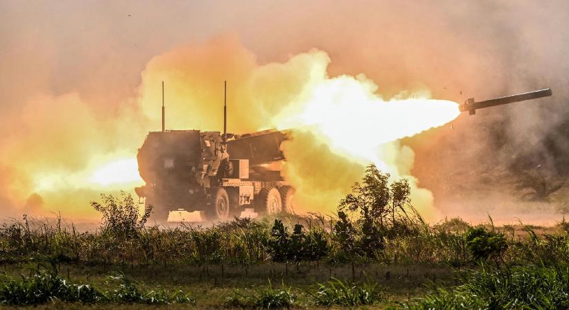 „Tartanunk kell a lépést” – az Orbán-kormány huszonvalahány amerikai HIMARS-üteget vesz, a lengyelek 506-ot rendeltek