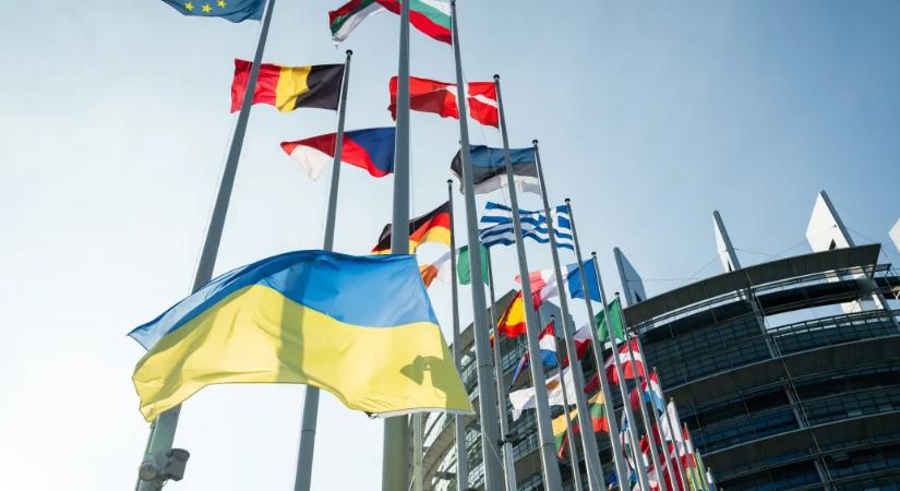 Az uniós vezetők mielőbb döntsenek az orosz vagyonból fedezett ukrán jóvátételi hitelről, kéri az EP