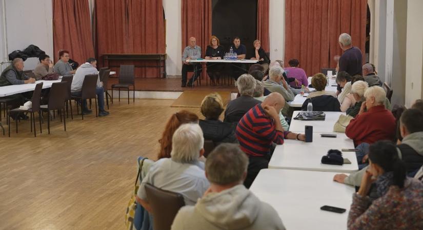 Fontos kérdések merültek fel a fórumon