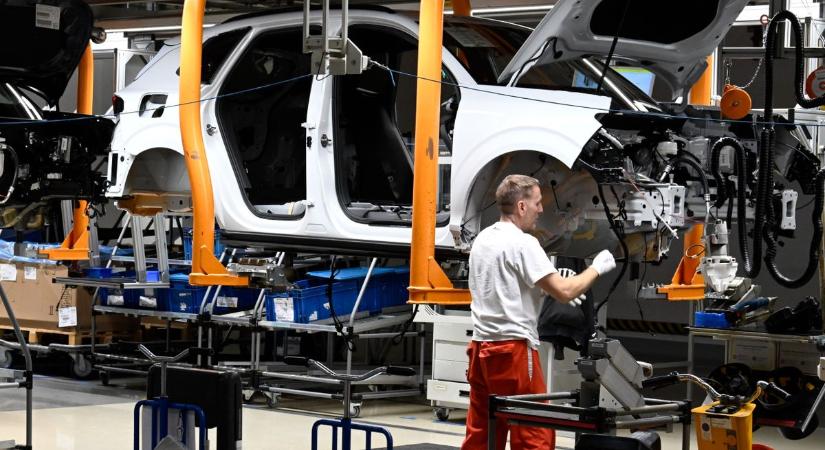 Rendkívüli: megszületett a megállapodás a minimálbérről és a garantált bérminimumról – így emelkednek a fizetések 2026-tól Magyarországon