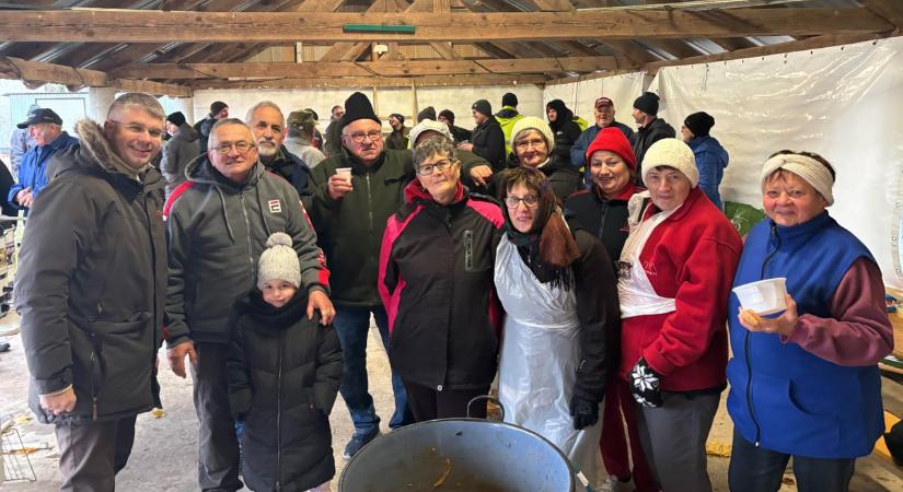 Disznóvágás az összetartozás jegyében - először, de nem utoljára