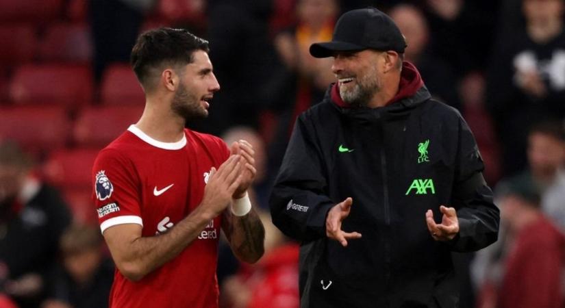 Ebbe az egy mondatba kapaszkodnak Liverpoolban – Szoboszlai legnagyobb problémáját is megoldhatja