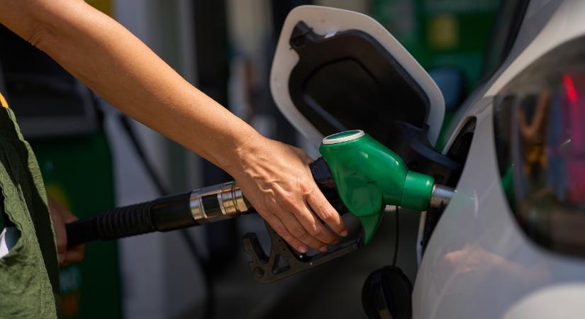 „Szívtelennek” nevezték, miután kilométerdíjat kért a párja családjától