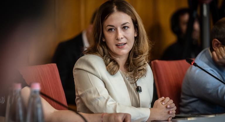 A Momentum a parlamenti frakciójából is kizárja Cseh Katalint