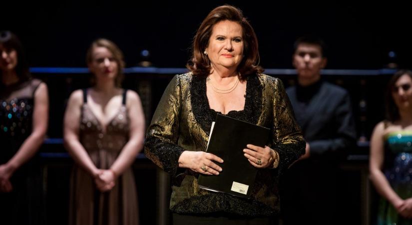 Hírmozaik – november 27.