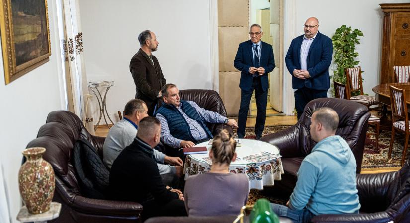 Konstruktív megbeszélés a Teleki utca ügyében az alpolgármesteri fogadóórán