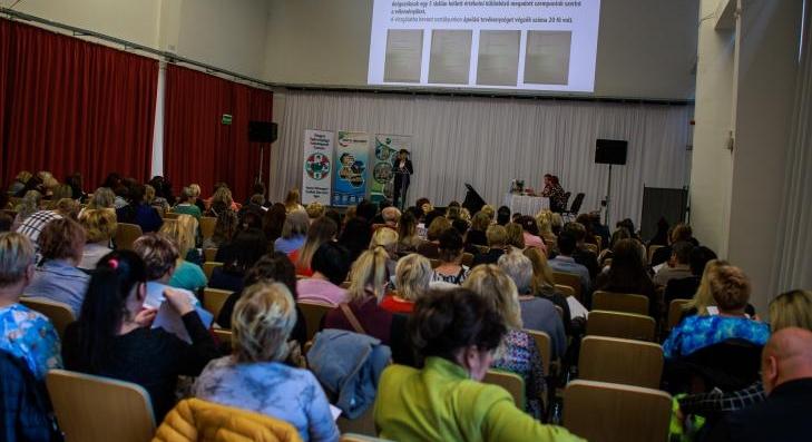 Fókuszban a szakdolgozók 