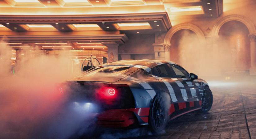 Álcafestéses fenevaddal autóztatták meg Brad Pittet