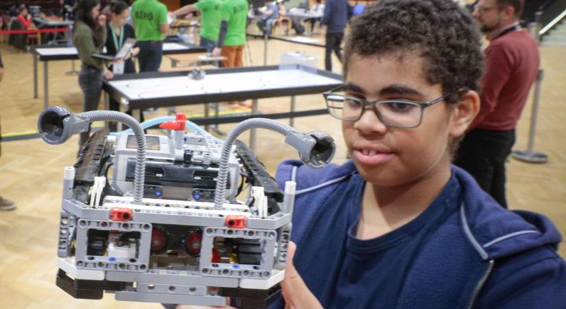 Robotszépségversennyel erősített a hatodik szombathelyi Robolimpia