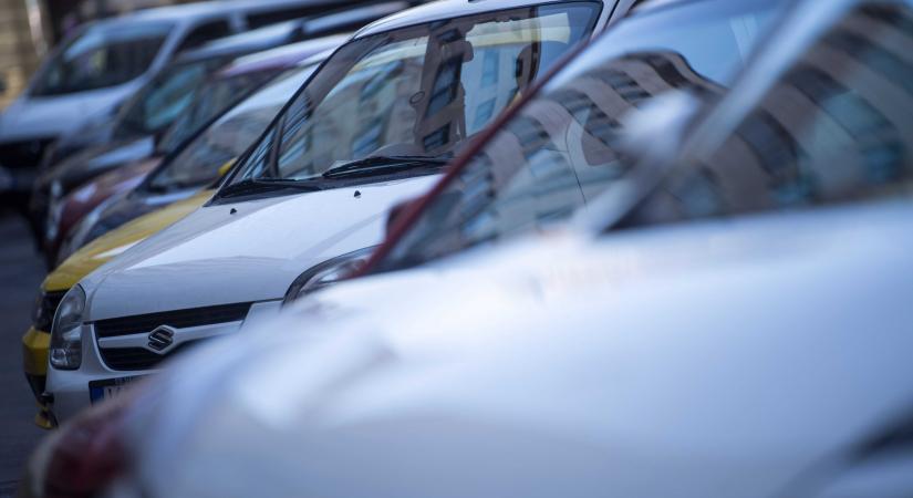 Újabb nagy budapesti területen szűnik meg az ingyenes parkolás