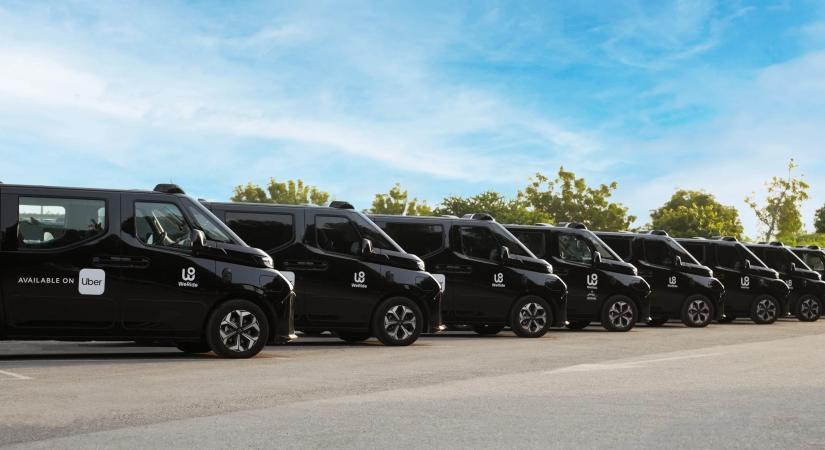 Abu-Dzabiban indít robottaxi szolgáltatást az Uber, ehhez kínai partnerrel szövetkezett