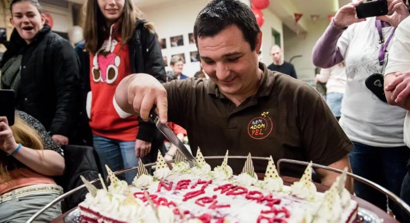 Kitiltották a fogyatékkal élőknek segítő Nem Adom Fel Alapítványt az újbudai iskolákból