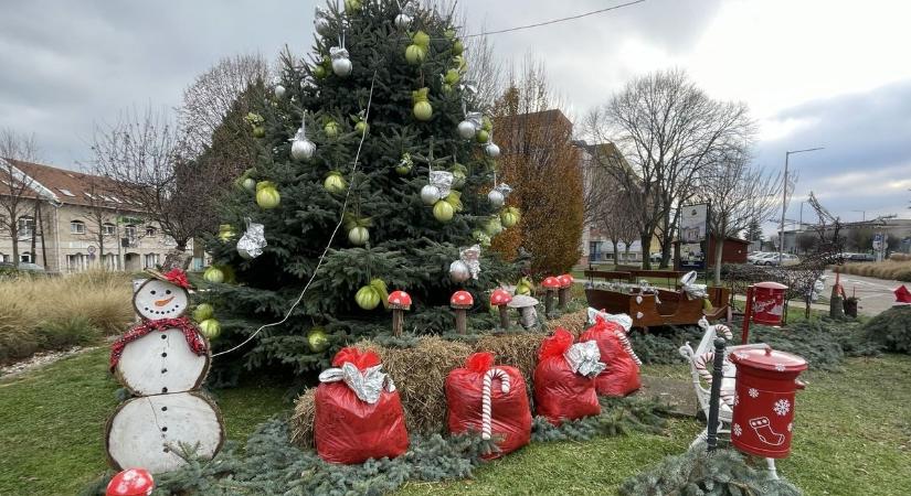 Kibővítve tér vissza ünnepi hangulatban az Adventi korzó Mosonmagyaróvárra - fotók