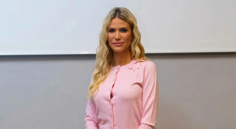 „Te kis csodálatos macisajt!” – Vasvári Vivien tündéri fotón mutatta meg, milyen sokat nőtt legkisebb fia, Liam