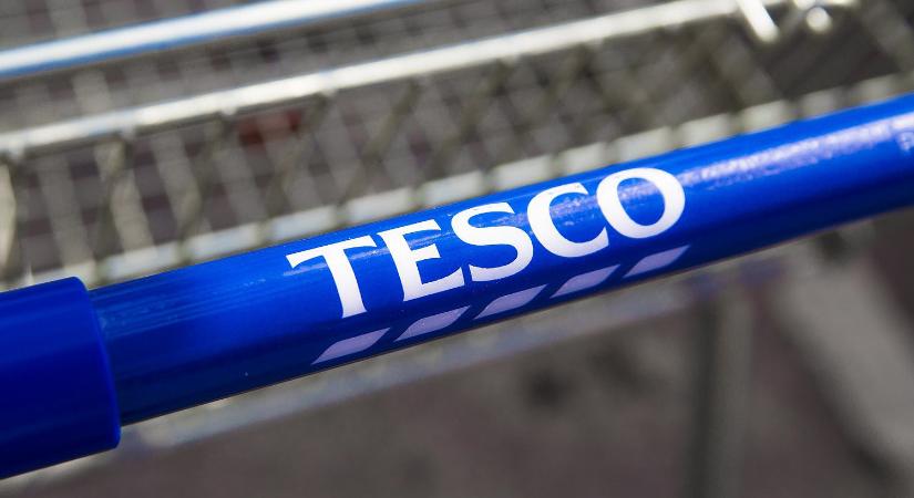 Új Tesco nyílt a Balatonnál