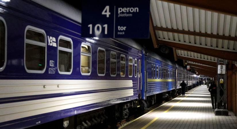 Itt a nagy bejelentés: ekkor indulhat a Budapest-Belgrád gyorsvonat