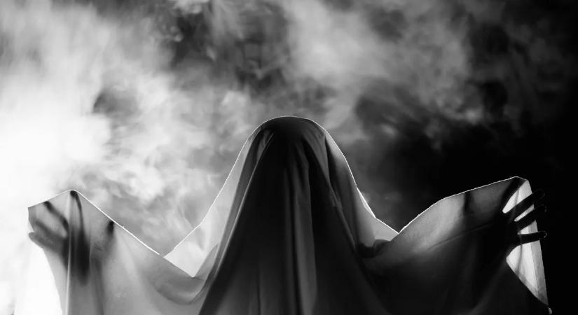 Útszéli kísértet tartotta rettegésben a helyieket – nem hittek a szemüknek, amikor lencsevégre kapták