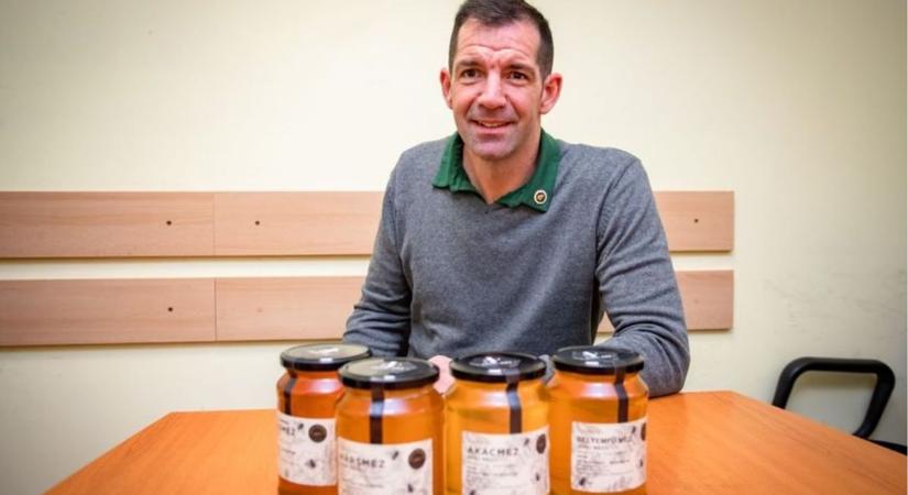 Mindent a mézről: exkluzív előadást tart a város elismert méhésze