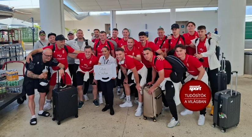 Megérkezett Cancúnba a soccaválogatott