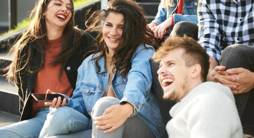 Furcsa dolgot állít egy tanulmány – tényleg ekkor kezdődik valójában a felnőttkor?