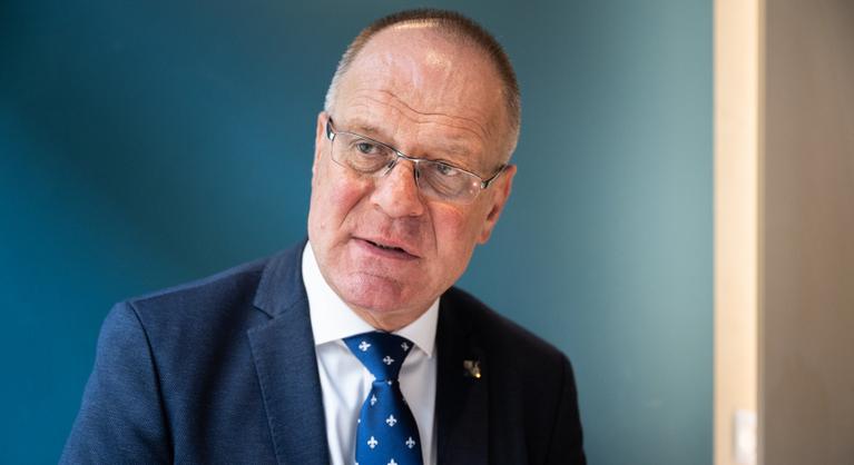 Kiderült, hogy melyik a miniszter kedvenc könyve