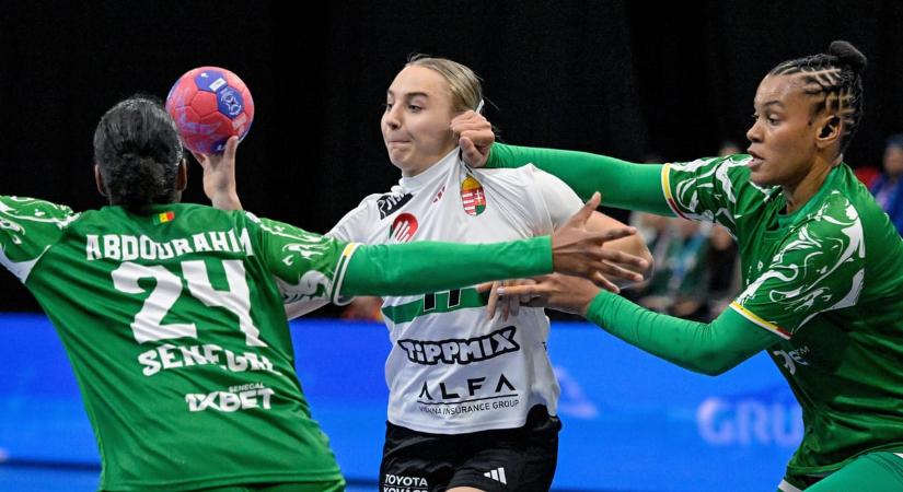 Döcögős rajt után simán győzött első vb-meccsén a női kéziválogatott