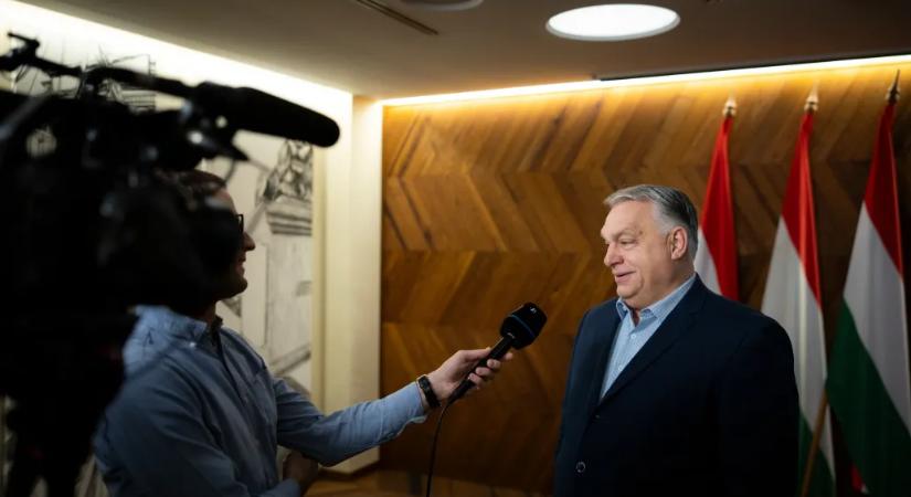Orbán úton van Moszkvába, hajnalban indult a gépe