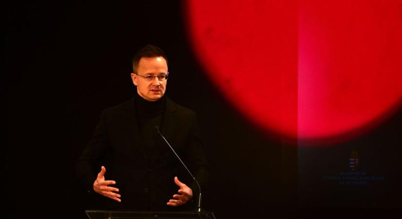 „Az együttműködés alapvető nemzeti érdek” – brutális számokat közölt Szijjártó Péter arról, mennyi kőolaj és földgáz érkezett Magyarországra Oroszországból (VIDEÓ)