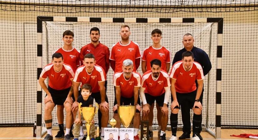 A címvédő és két NB III-as csapat is részt vesz a gólvágó emlékére rendezett tornán