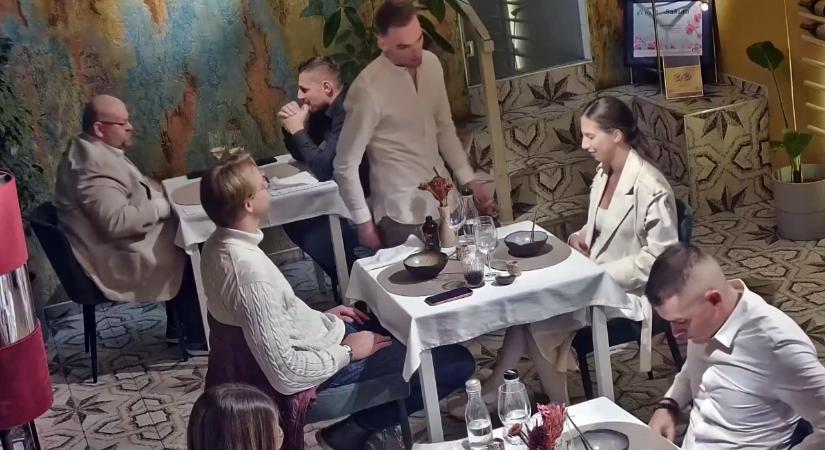 Henry Kettner felesége bepánikol az étteremben