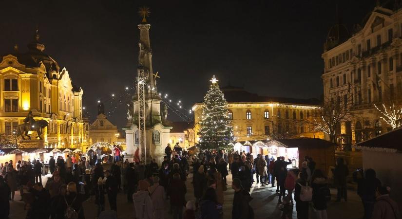 Szűcs Gabi Emerton-díjas énekesnő koncertjével veszi kezdetét az Advent Pécs